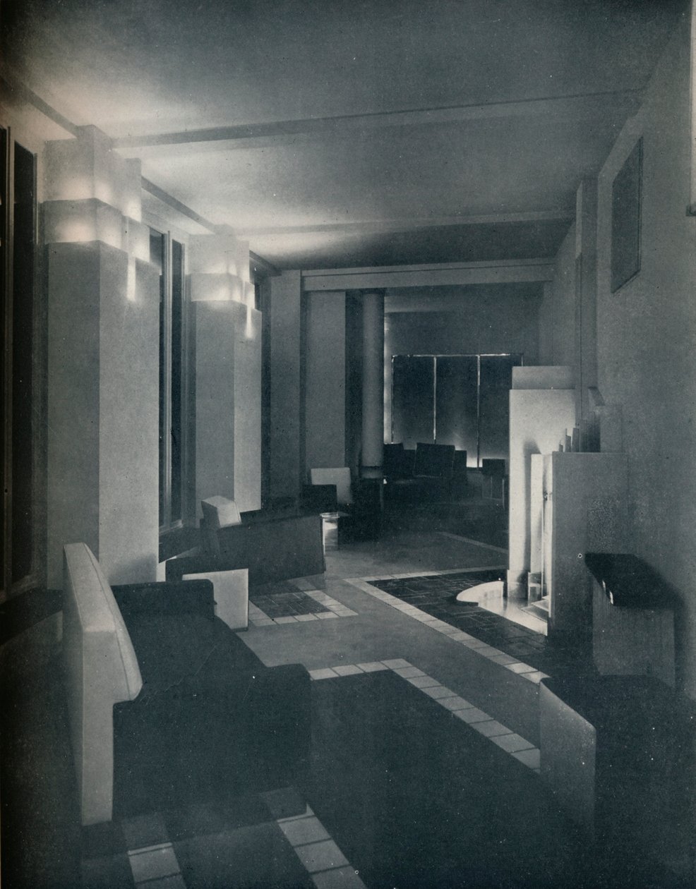 Wnętrze z lat 30. ze współczesnym oświetleniem, 1930 autorstwa Unbekannt