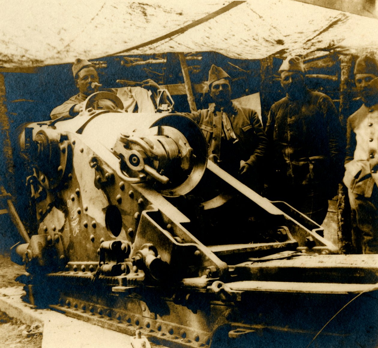 220 działo w swoim miejscu, c1914-c1918 autorstwa Unbekannt