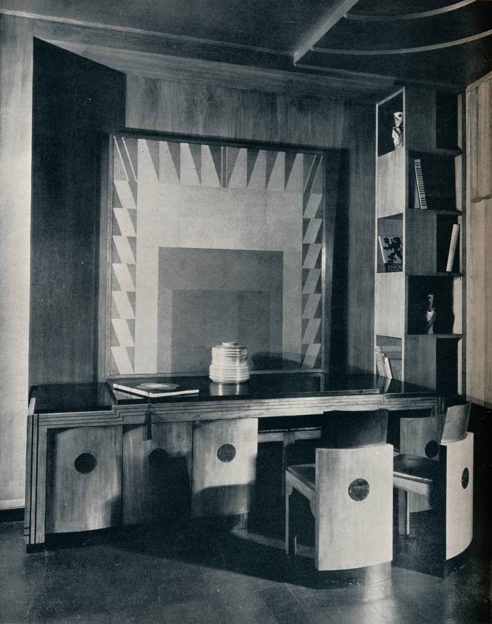 Stół konferencyjny i krzesła do gabinetu. Zaprojektowany przez Josepha Sinela, 1930 autorstwa Unbekannt