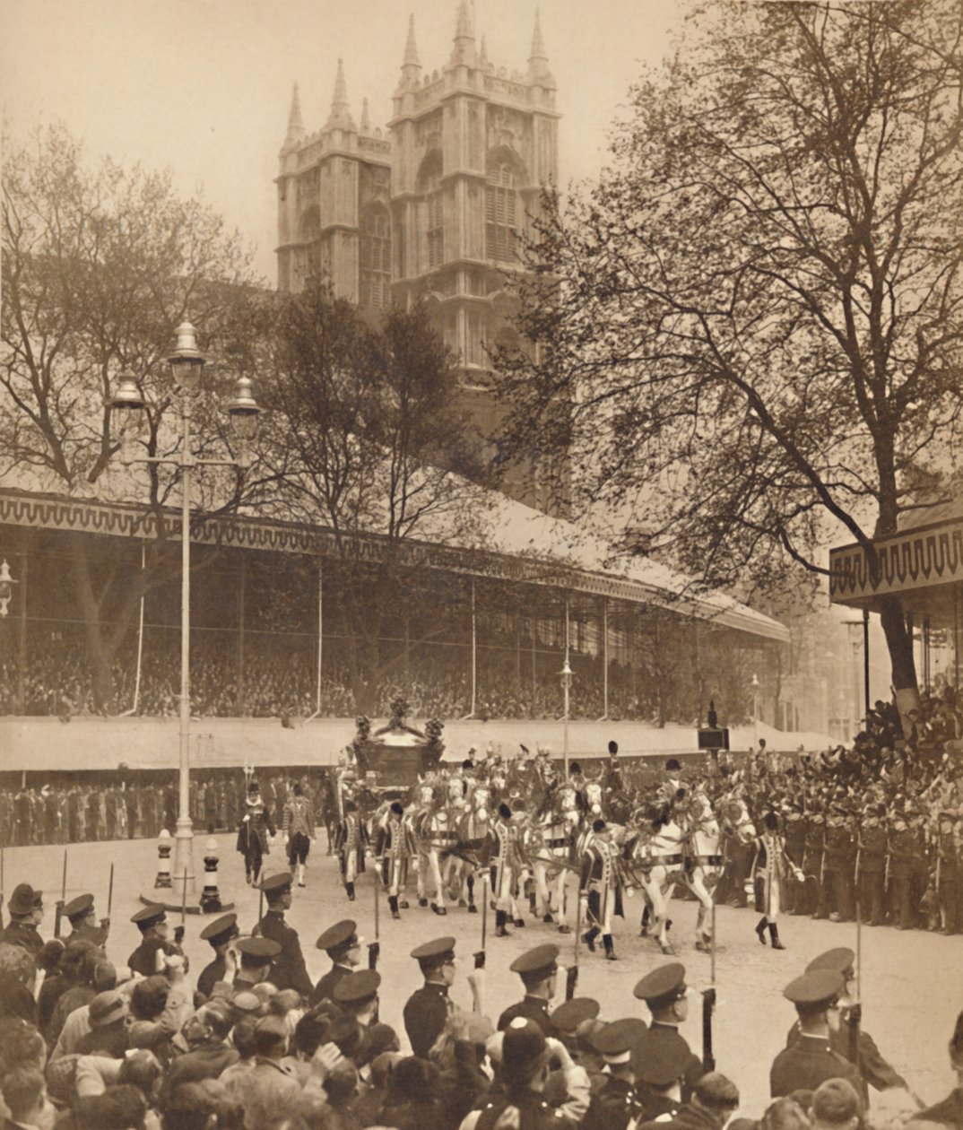 Uznany przez Tysiące w Westminsterze, 12 maja 1937 r. autorstwa Unbekannt