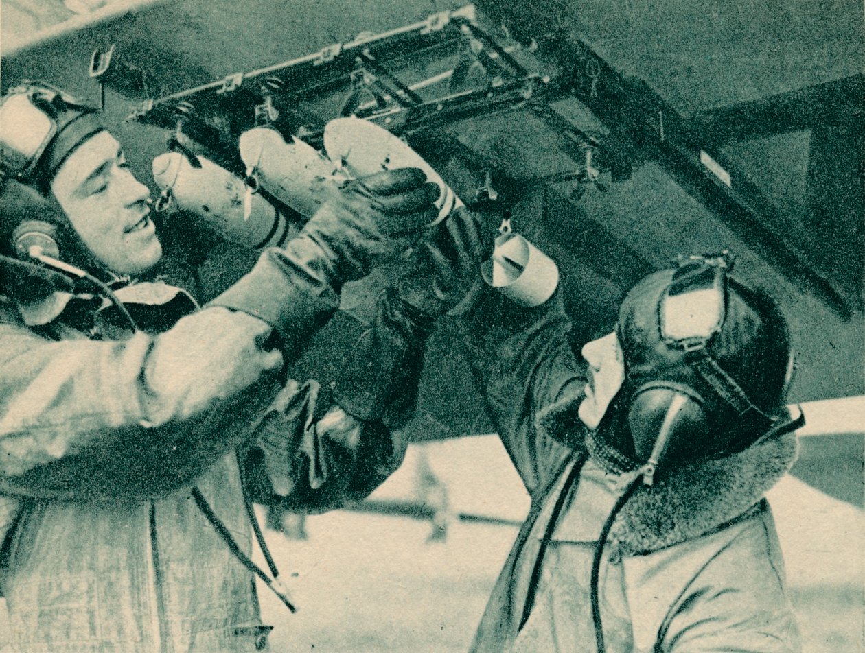 Obserwator lotnictwa odbywający szkolenie bombowe, 1940 autorstwa Unbekannt