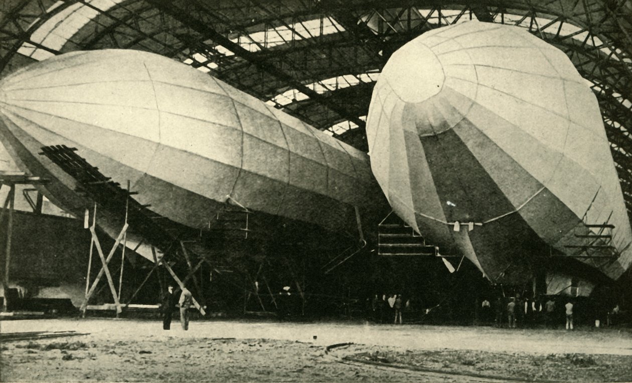 Sterowce w hangarze, I wojna światowa, 1914, ok.1920. autorstwa Unbekannt