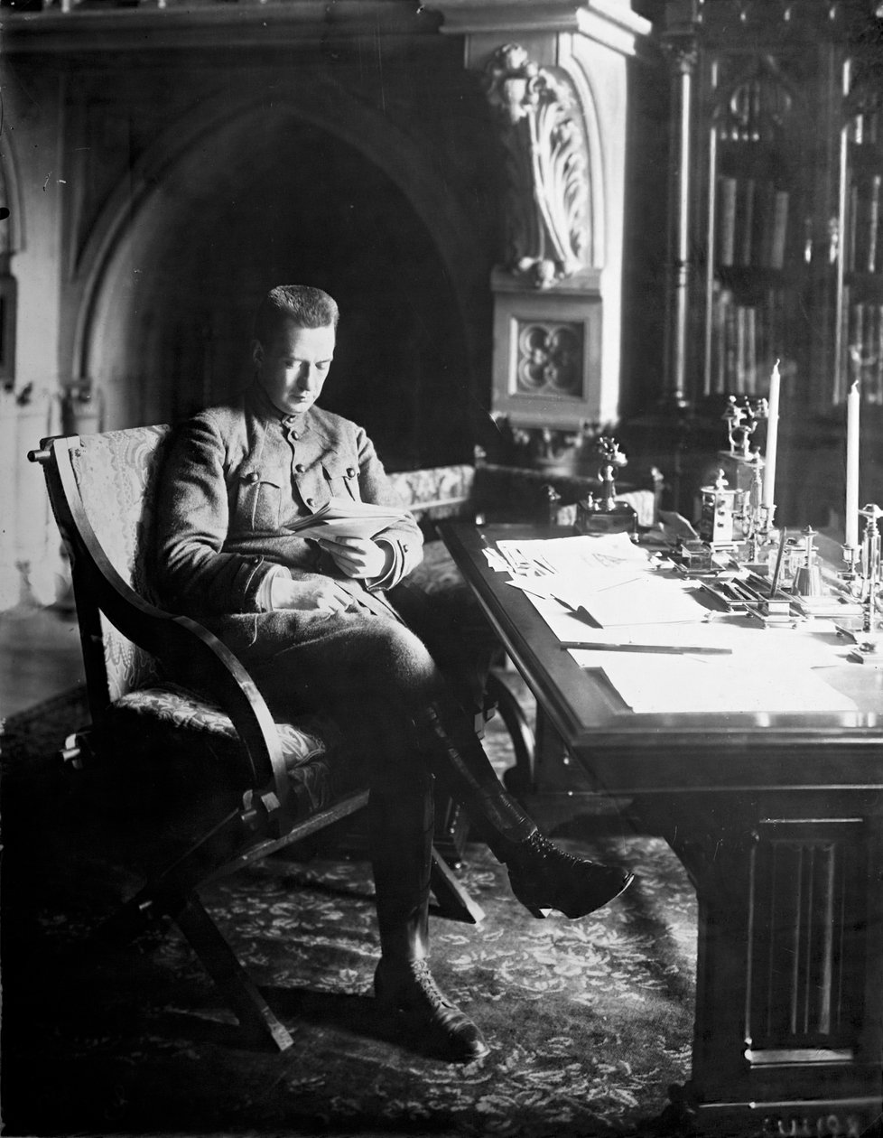 Aleksander Kiereński, premier Rosyjskiego Rządu Tymczasowego, Rosja, 1917. autorstwa Unbekannt