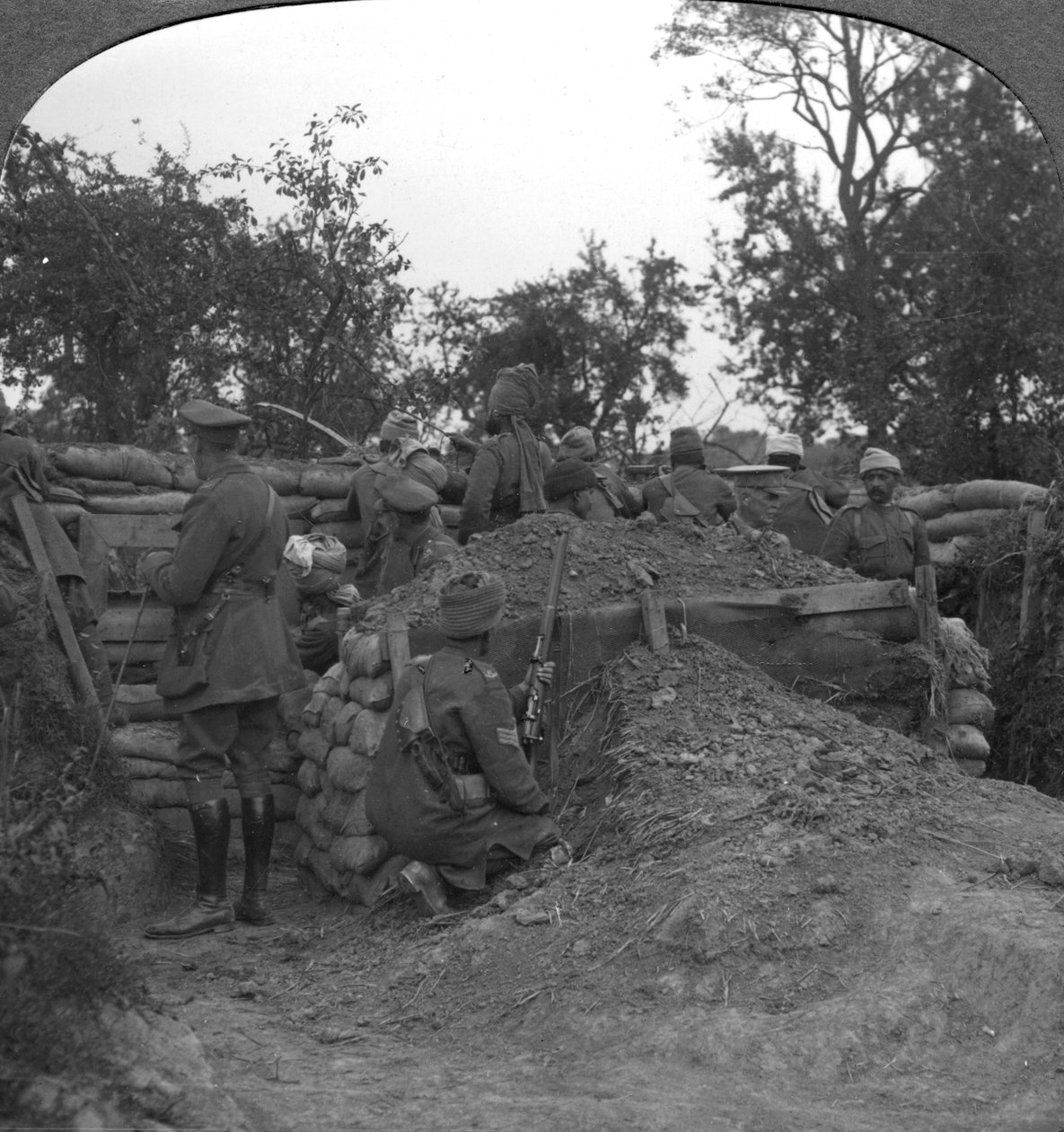 Zaawansowany rów należący do Dograsa i sekcja karabinów maszynowych kawalerii indyjskiej, lata 1900 autorstwa Unbekannt