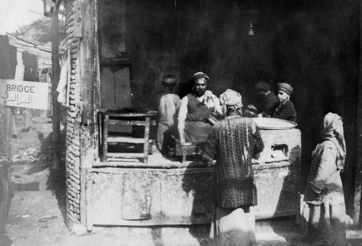 Arabska kucharka, droga Aleppo, Bagdad, Irak, 1917-1919 autorstwa Unbekannt