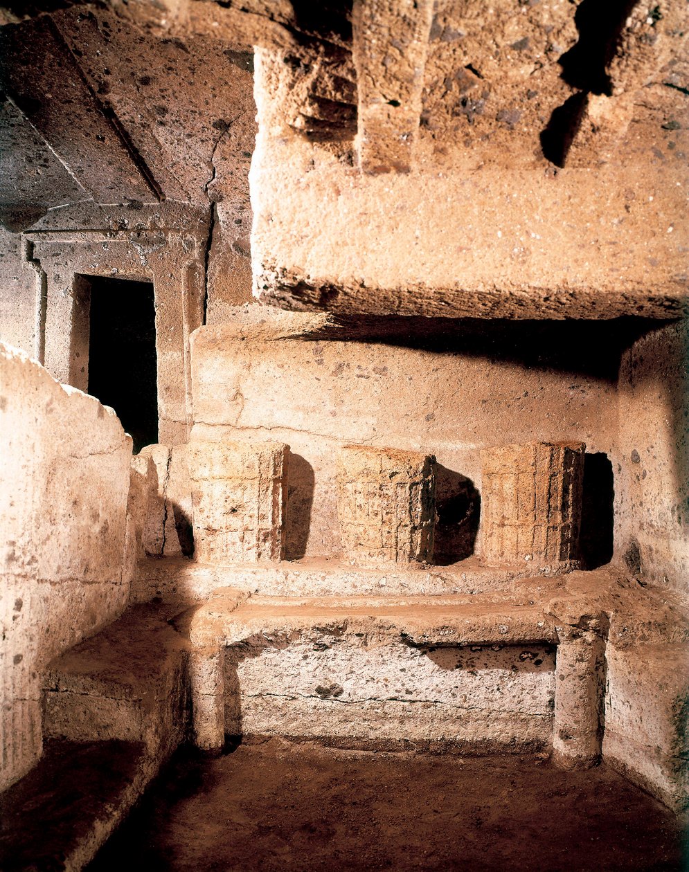 Architektura etruska: grób dzwonowy. VII wiek pne. Cerveteri. Nekropolia Monte Abatone. Włochy autorstwa Unbekannt