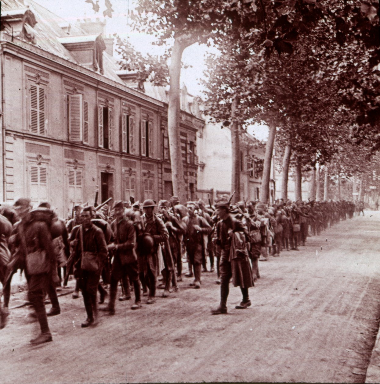 Wojska zbrojne, Chateau Thierry, Francja, c1914-c1918 autorstwa Unbekannt