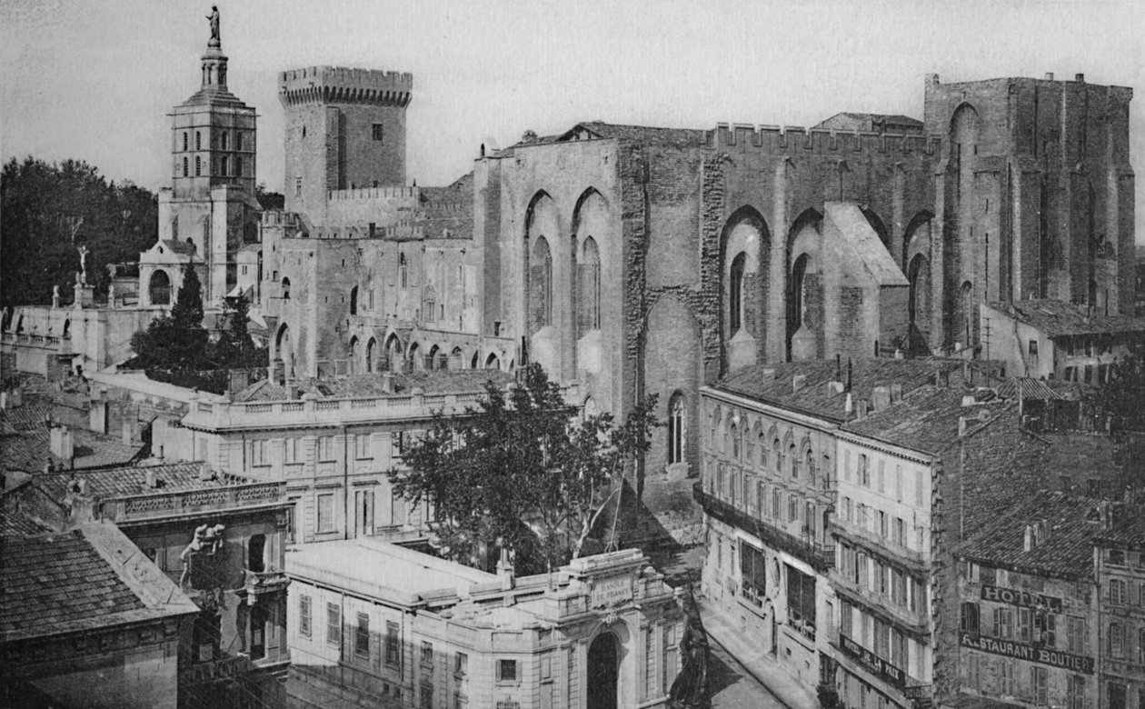 Awinion - Pałac Papieski Widok na wieżę zegarową, ok. 1925 r. autorstwa Unbekannt