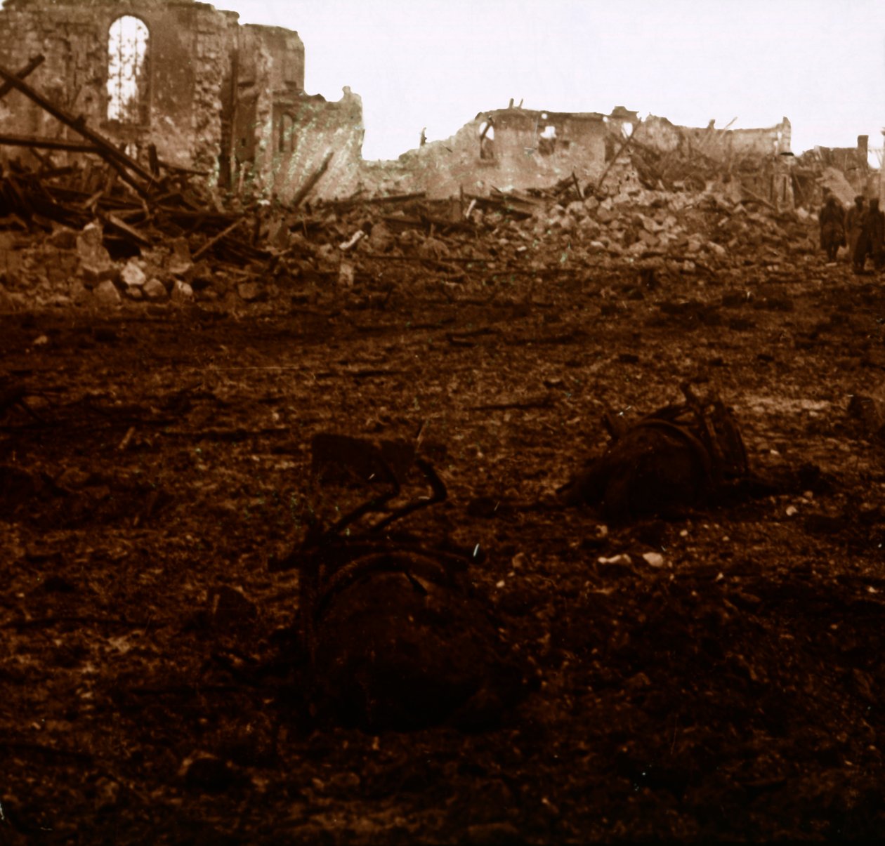 Pole bitwy, Aisne, Francja, c1914-c1918 autorstwa Unbekannt