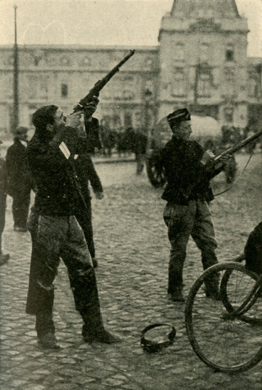 Belgijscy rowerzyści wojskowi strzelający do niemieckiego samolotu, I wojna światowa, 1914-1918, ok.1920. autorstwa Unbekannt