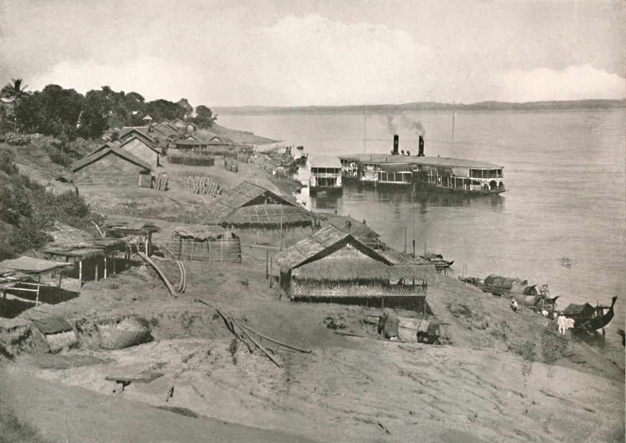 Bhamo — parowiec poczty Irrawaddy Flotylla w Ghat, 1900. autorstwa Unbekannt