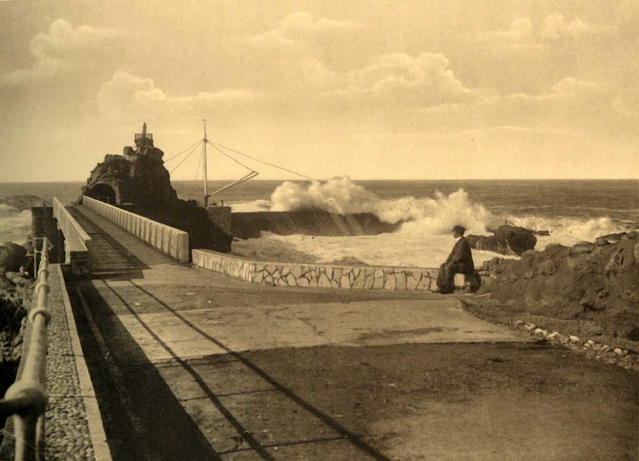Biarritz - W Rocher de la Vierge przez duże rempy, ok. 1930. autorstwa Unbekannt