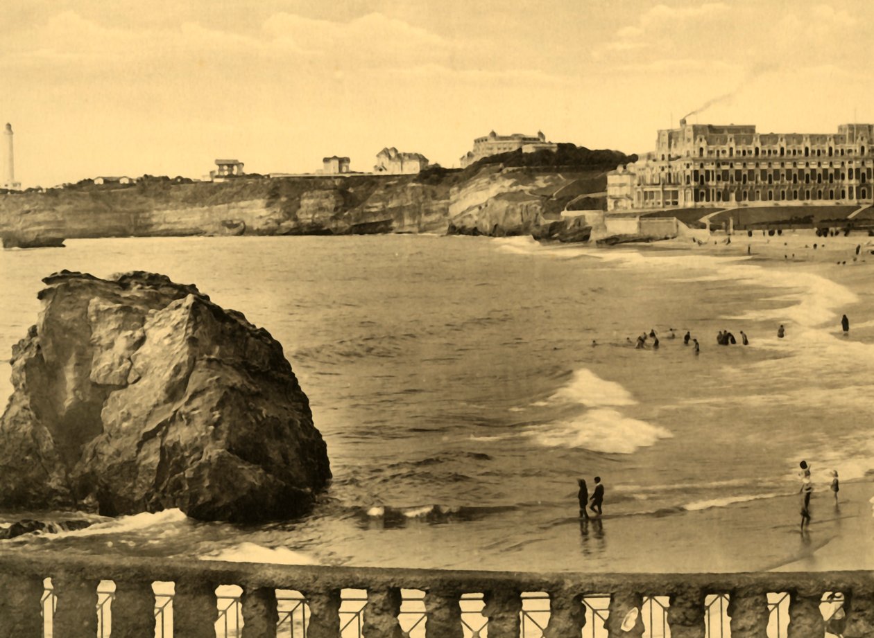 Biarritz - Hotel du Palais i Zatoka, ok. 1930. autorstwa Unbekannt