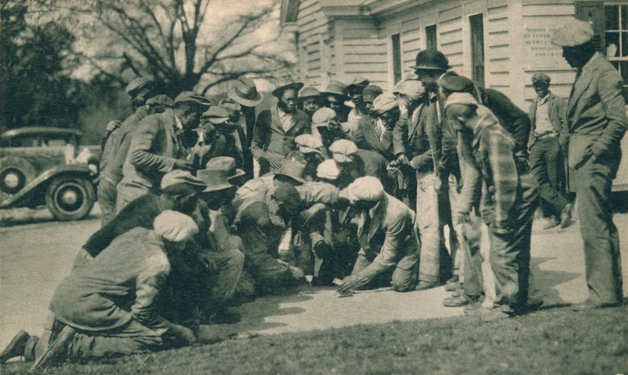 Czarne Caddies grające w kości c1920 autorstwa Unbekannt