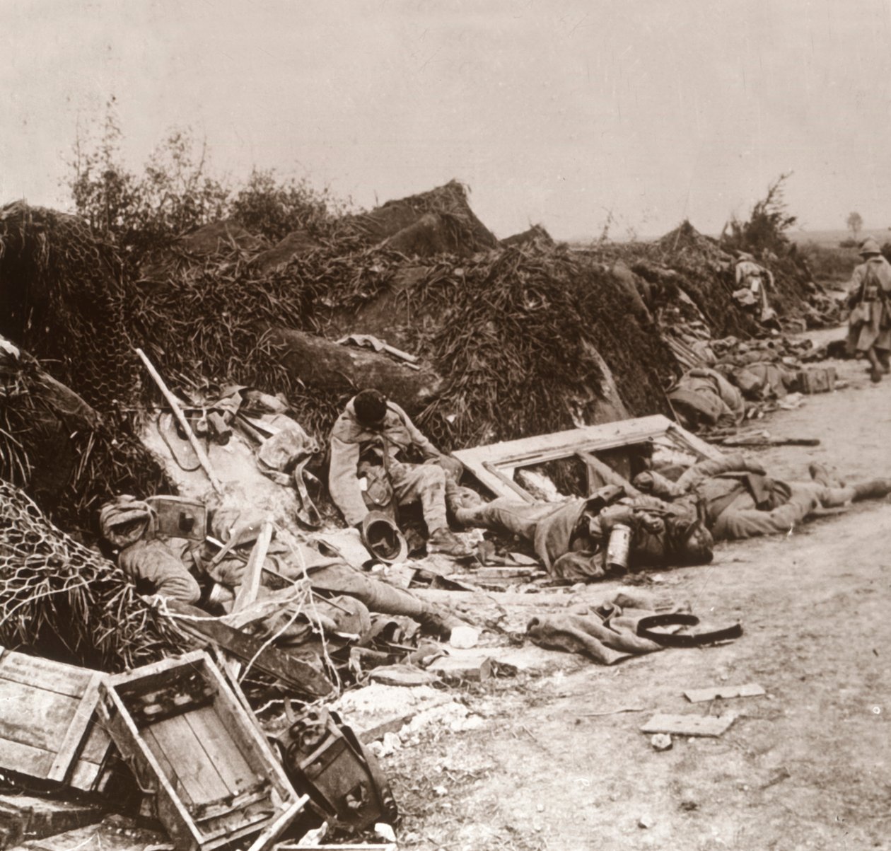 Ciała po zdobyciu Courcelles, północna Francja, czerwiec 1918 r. autorstwa Unbekannt