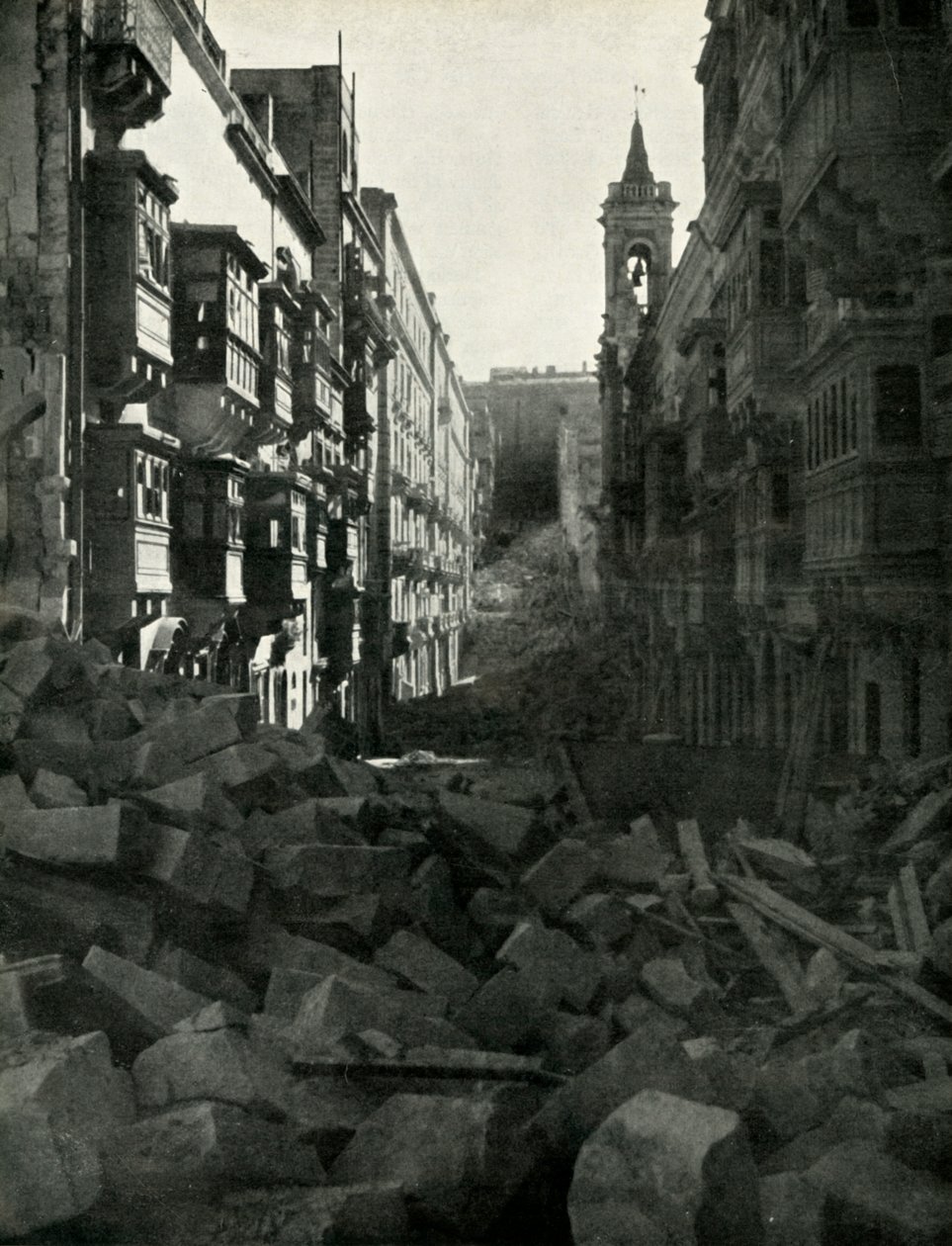 Uszkodzenia bombowe na maltańskiej ulicy, II wojna światowa, 1942 1944. autorstwa Unbekannt