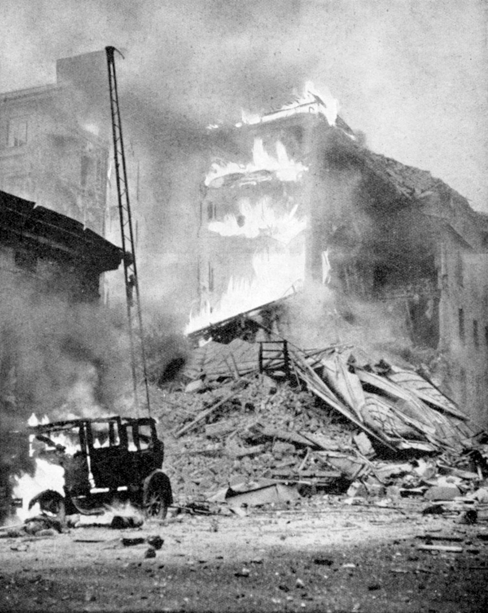 Bombardowanie Helsinek przez Rosjan, II wojna światowa, c1940 autorstwa Unbekannt