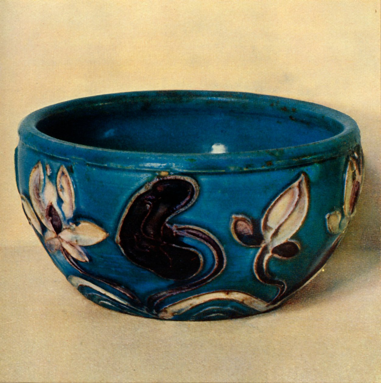 Miska - okres Ming, 1368-1644, 1945. autorstwa Unbekannt