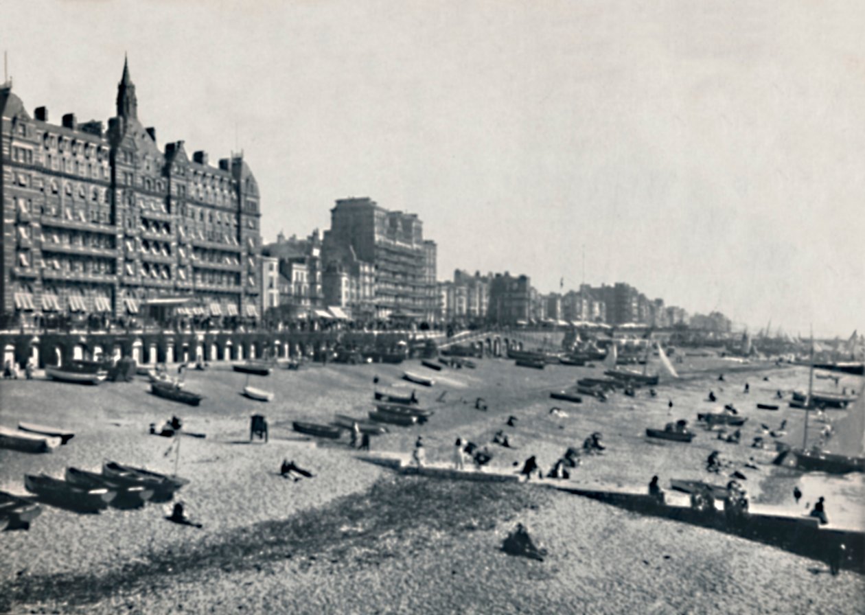 Brighton - Hotel Metropole i plaża, 1895. autorstwa Unbekannt
