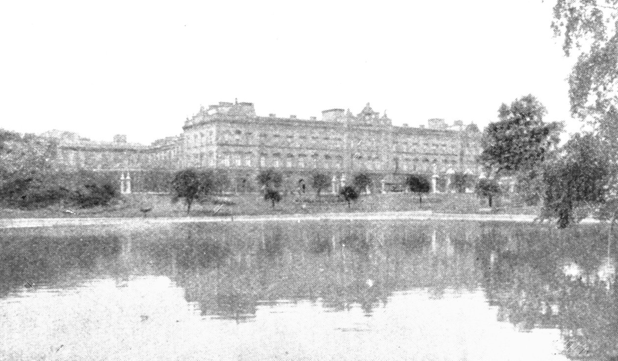 Pałac Buckingham w czasach Wiktorii, 1901. autorstwa Unbekannt