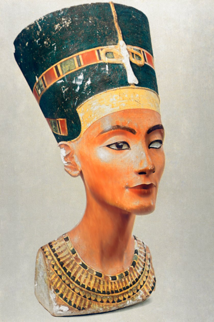 Popiersie Nefertiti, królowej i żony starożytnego egipskiego faraona Echnatona Amenhotepa IV autorstwa Unbekannt