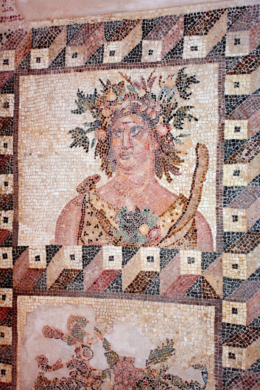 Popiersie wiosny - Szczegół panelu czterech pór roku - Mozaiki Pafos, Dom Dionizosa - Koniec II wieku naszej ery - Cypr - Personifikacja du Printemps - Szczegół mozaiki czterech pór roku - Mozaiki z Pafos, Dom Dionizosa - Koniec II wiek później autorstwa Unbekannt