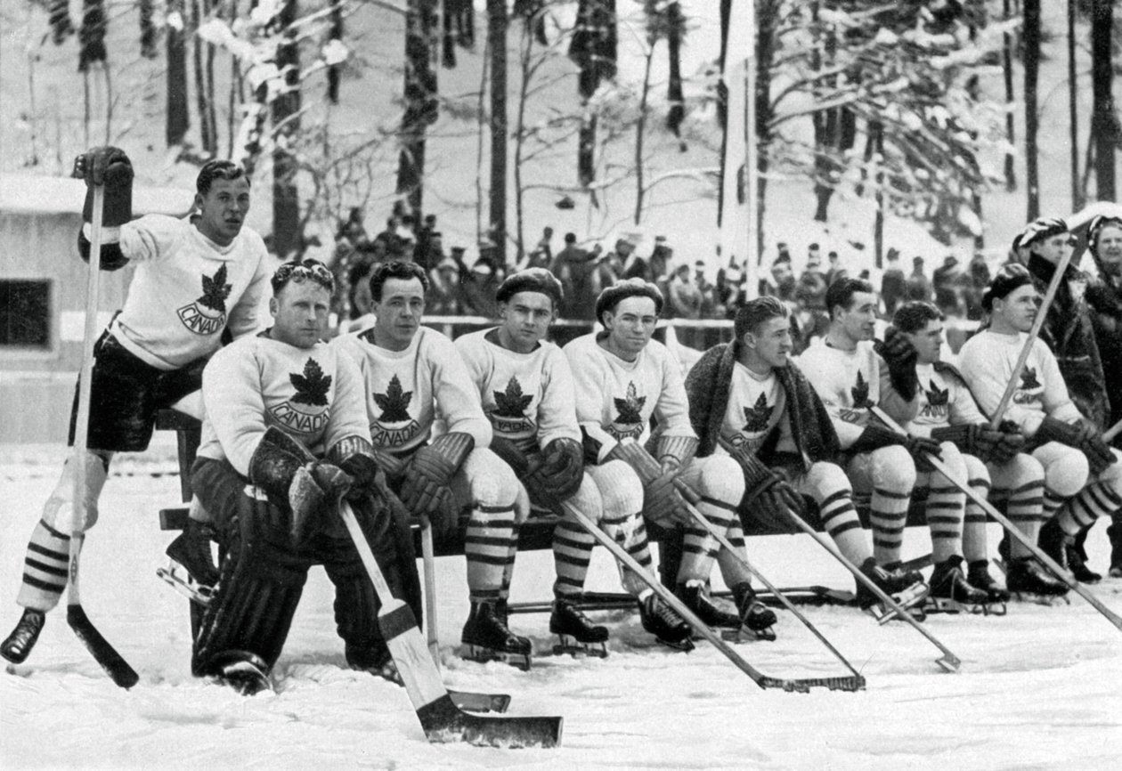Kanadyjska drużyna hokeja na lodzie, Zimowe Igrzyska Olimpijskie, Garmisch-Partenkirchen, Niemcy, 1936 autorstwa Unbekannt