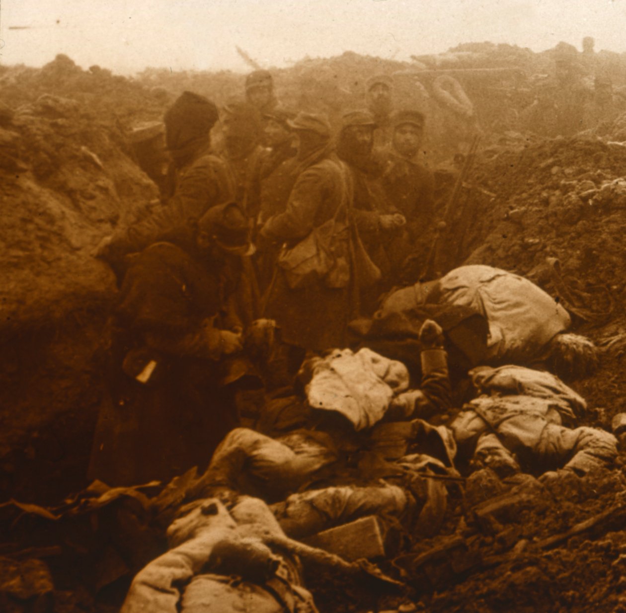 Zdobyte okopy, Les Éparges, północna Francja, c1914-c1918. autorstwa Unbekannt