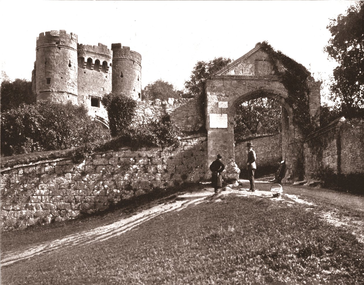 Zamek Carisbrooke, Isle of Wight, 1894. autorstwa Unbekannt
