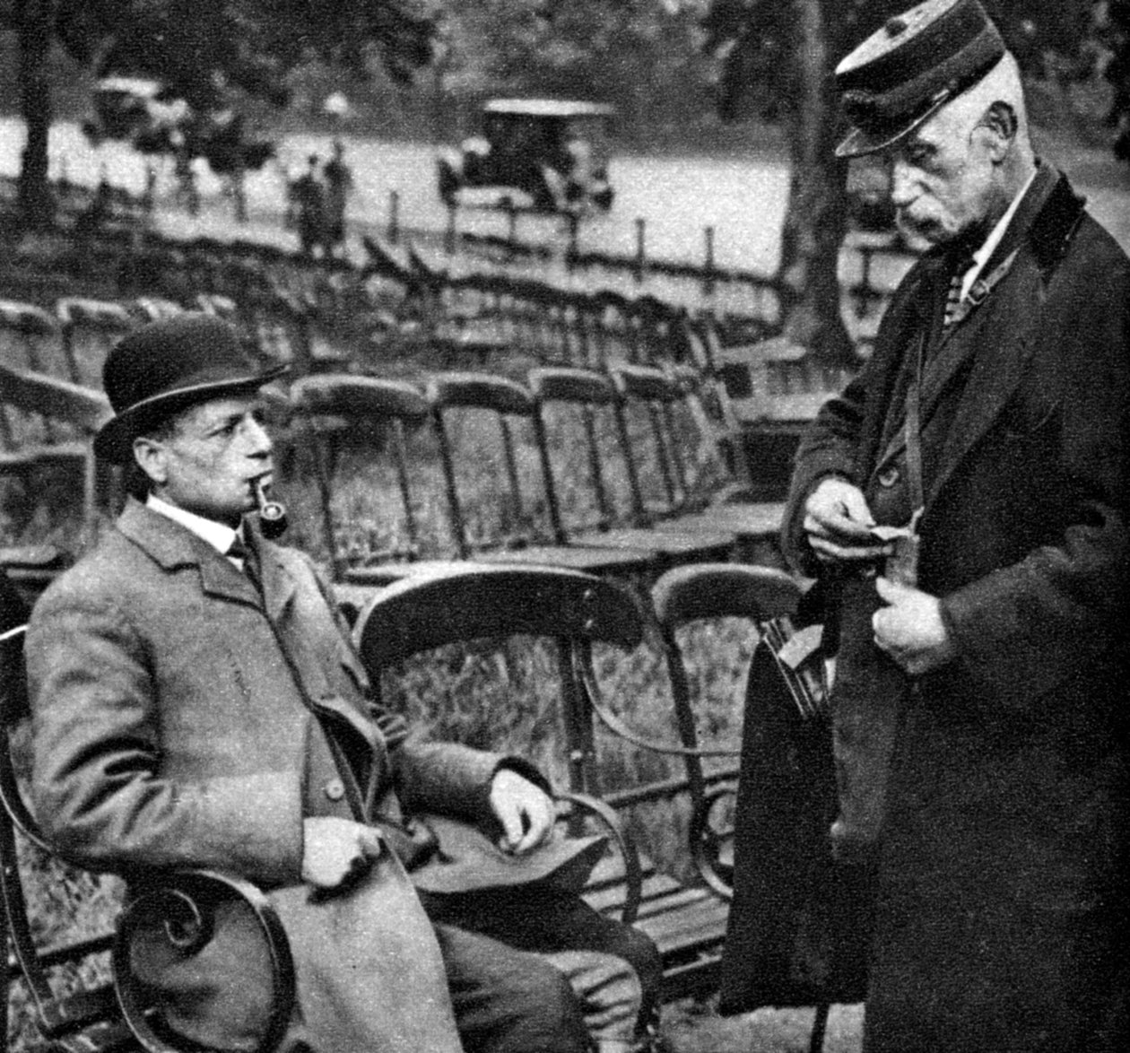 Opłata za wypożyczenie krzeseł, Hyde Park, Londyn, 1926-1927 autorstwa Unbekannt