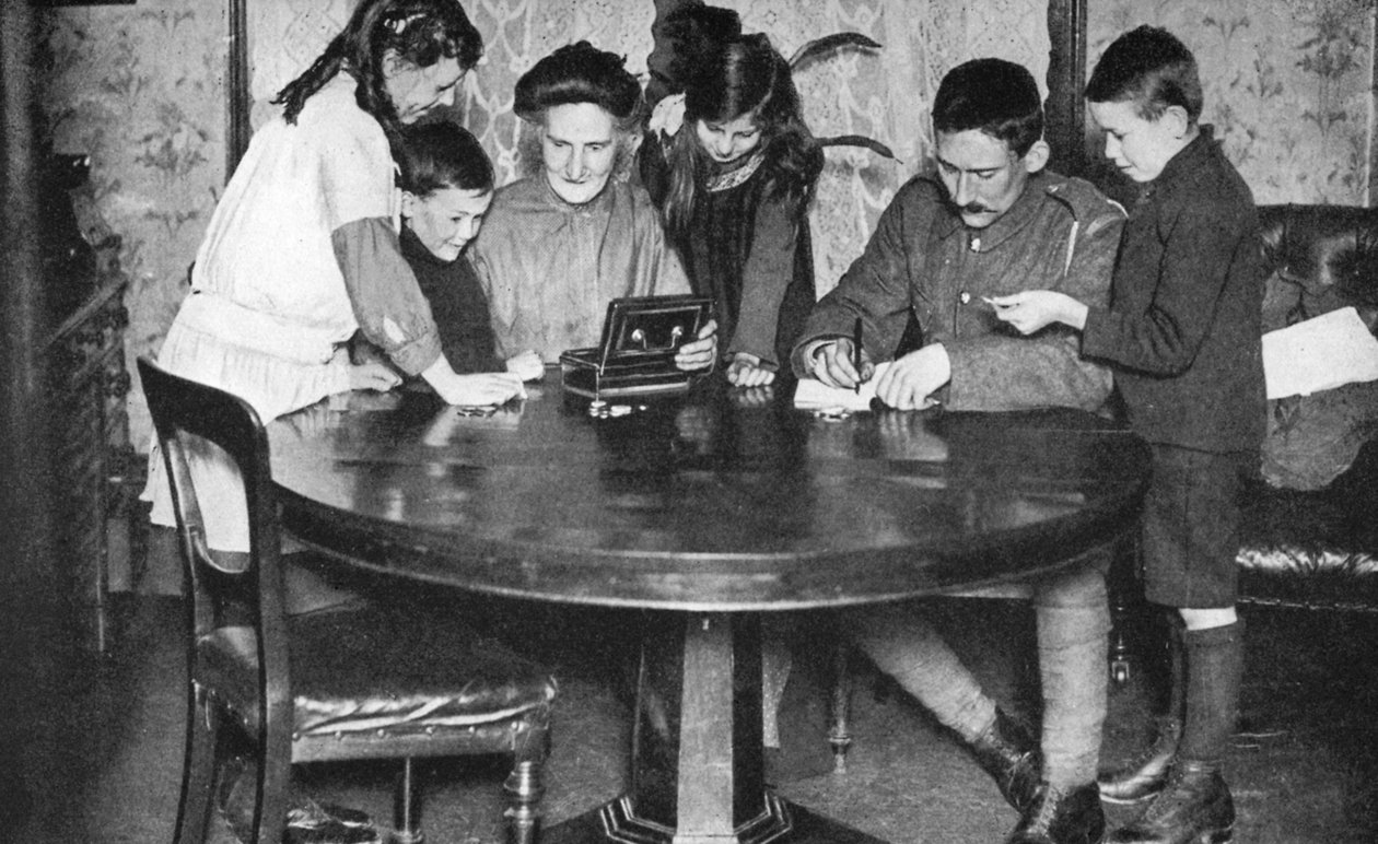 Dzieci opróżniające skarbonki, by zainwestować w obligacje wojenne, 1936 autorstwa Unbekannt