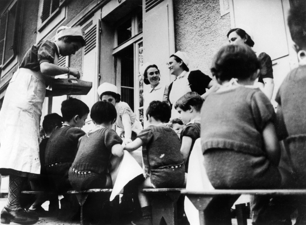 Dzieci pod opieką Ministerstwa Zdrowia, Francja, II wojna światowa, 1940-1944 autorstwa Unbekannt