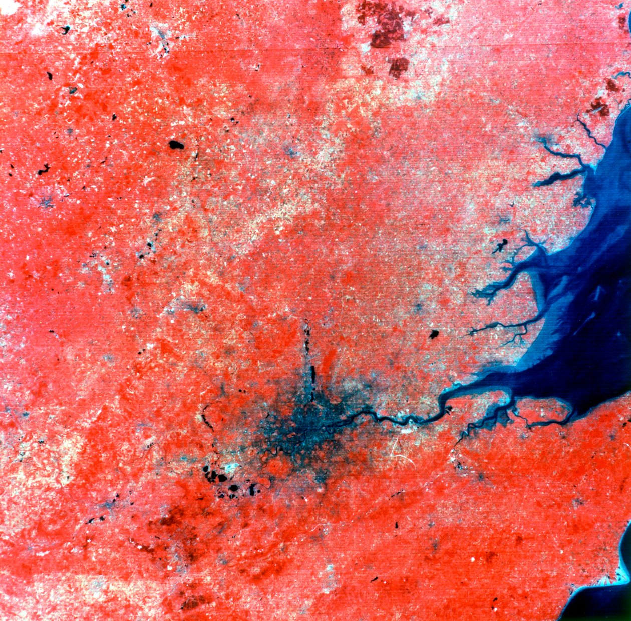 Złożona fotografia Londynu wykonana przez Landsat 2, 29 lipca 1975 r. autorstwa Unbekannt