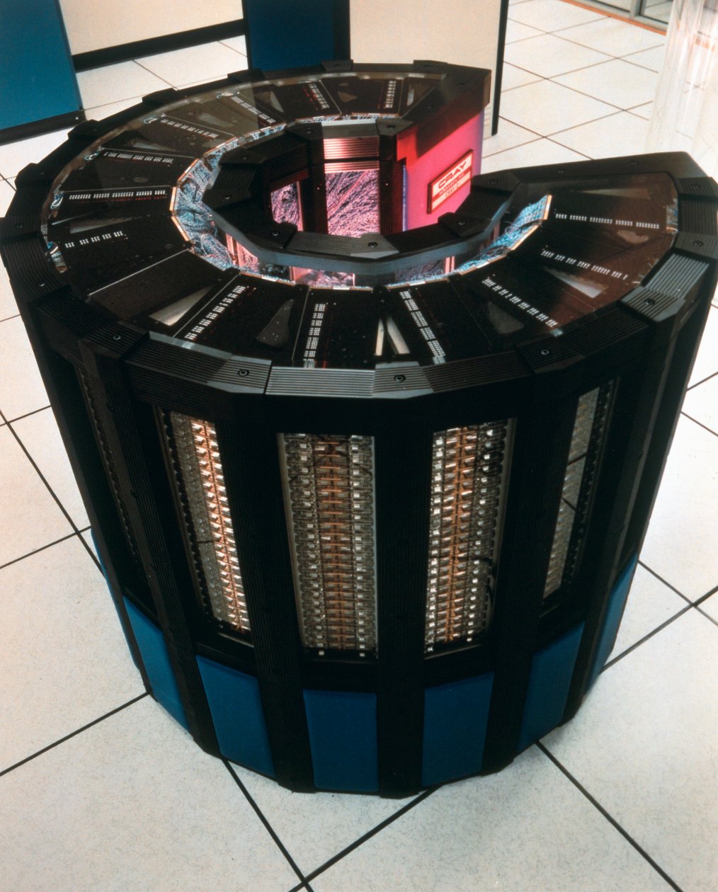 Superkomputer Cray-2 autorstwa Unbekannt