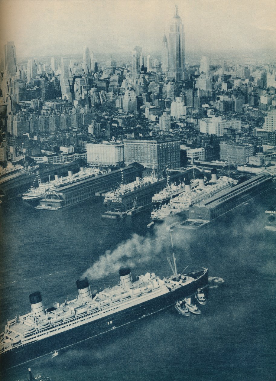 Liniowiec Cunard White Star Berengaria, zbliża się do molo Cunard, 1936 autorstwa Unbekannt