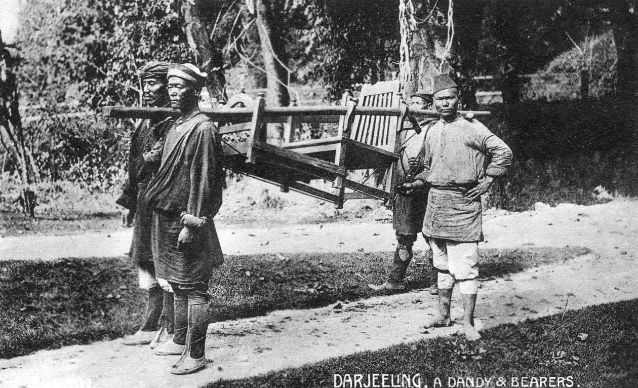 Dandy and Bearers, Darjeeling, Indie, początek XX wieku autorstwa Unbekannt