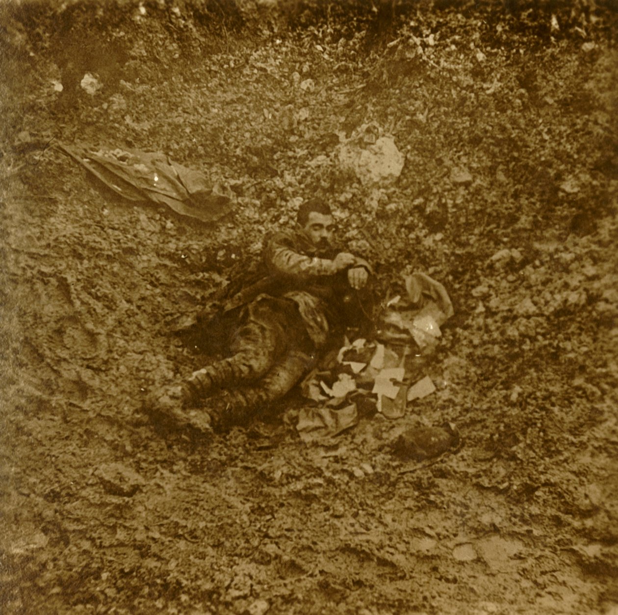 Martwy żołnierz niemiecki, Verdun, północna Francja, c1914-c1918 autorstwa Unbekannt