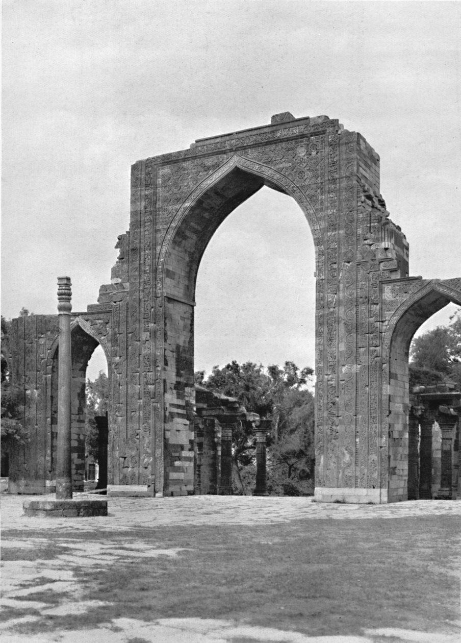 Delhi. Brama Meczetu Kutub, ok. 1910. autorstwa Unbekannt