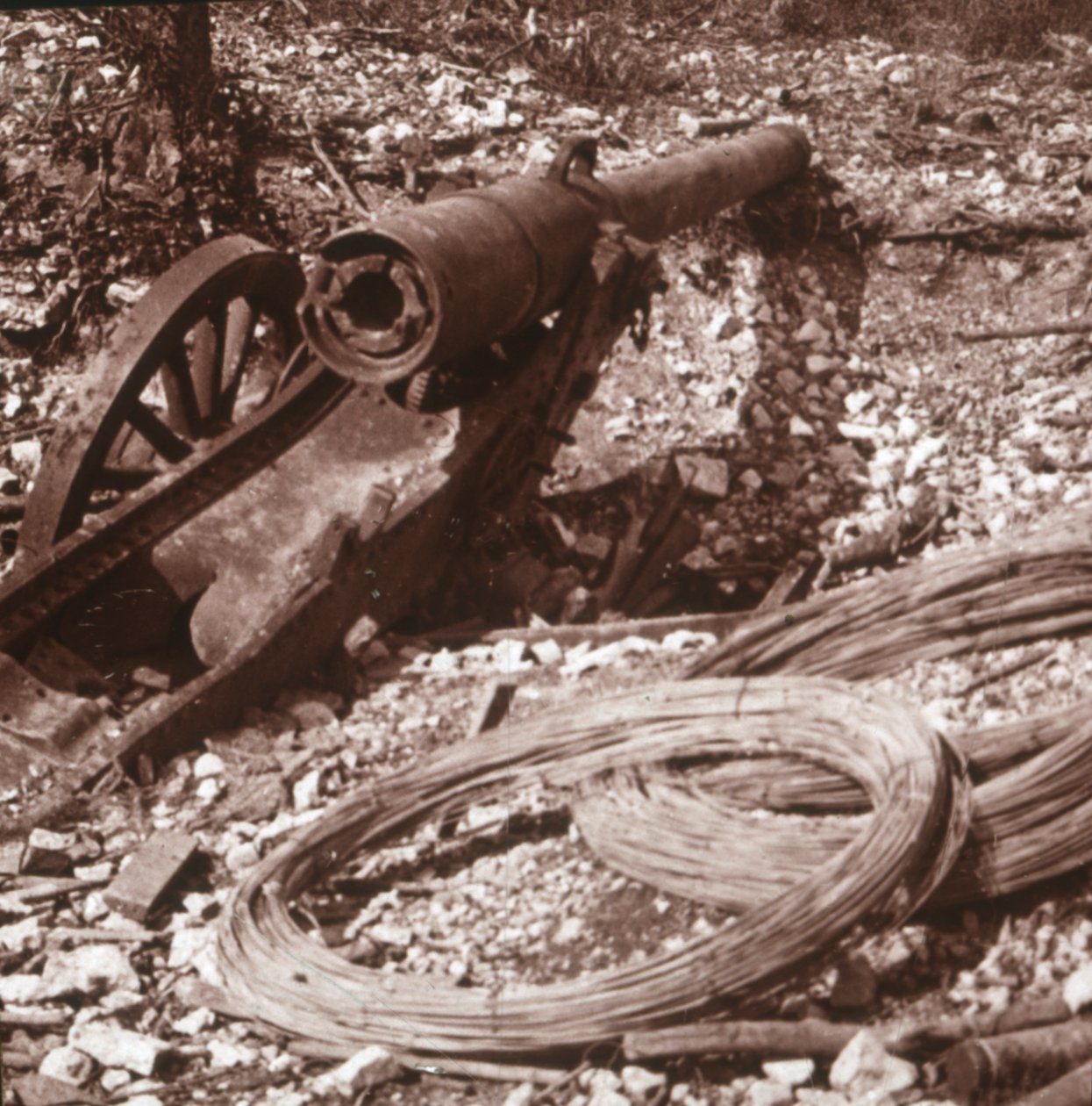 Zniszczone działo 155, c1917-c1918 autorstwa Unbekannt