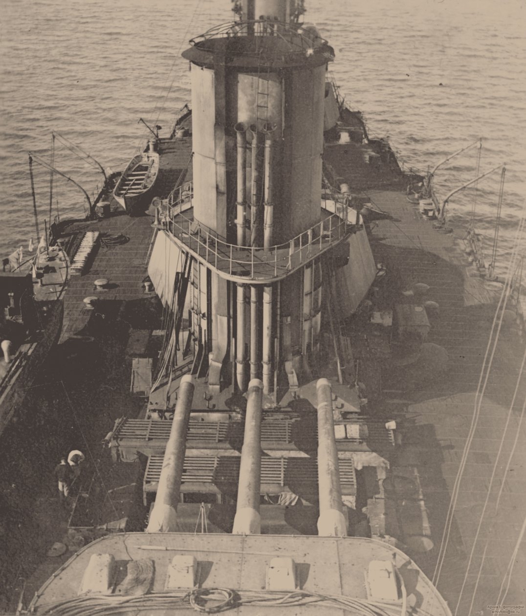 Imperator pancerników Aleksandr III w Bizercie, 1920, 1920. autorstwa Unbekannt