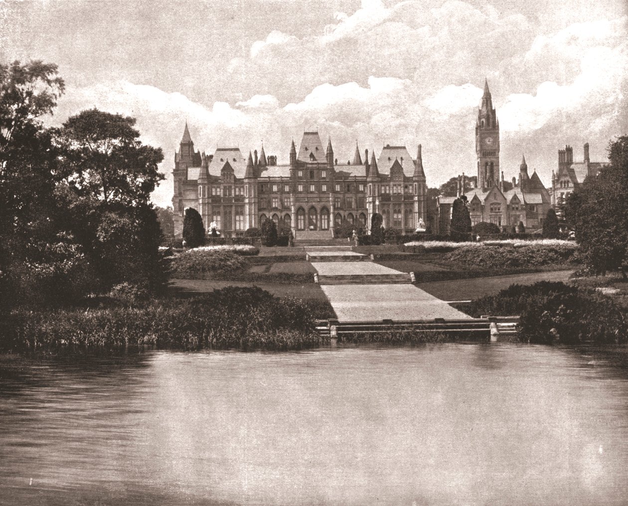 Eaton Hall, Eccleston, Cheshire, 1894. autorstwa Unbekannt