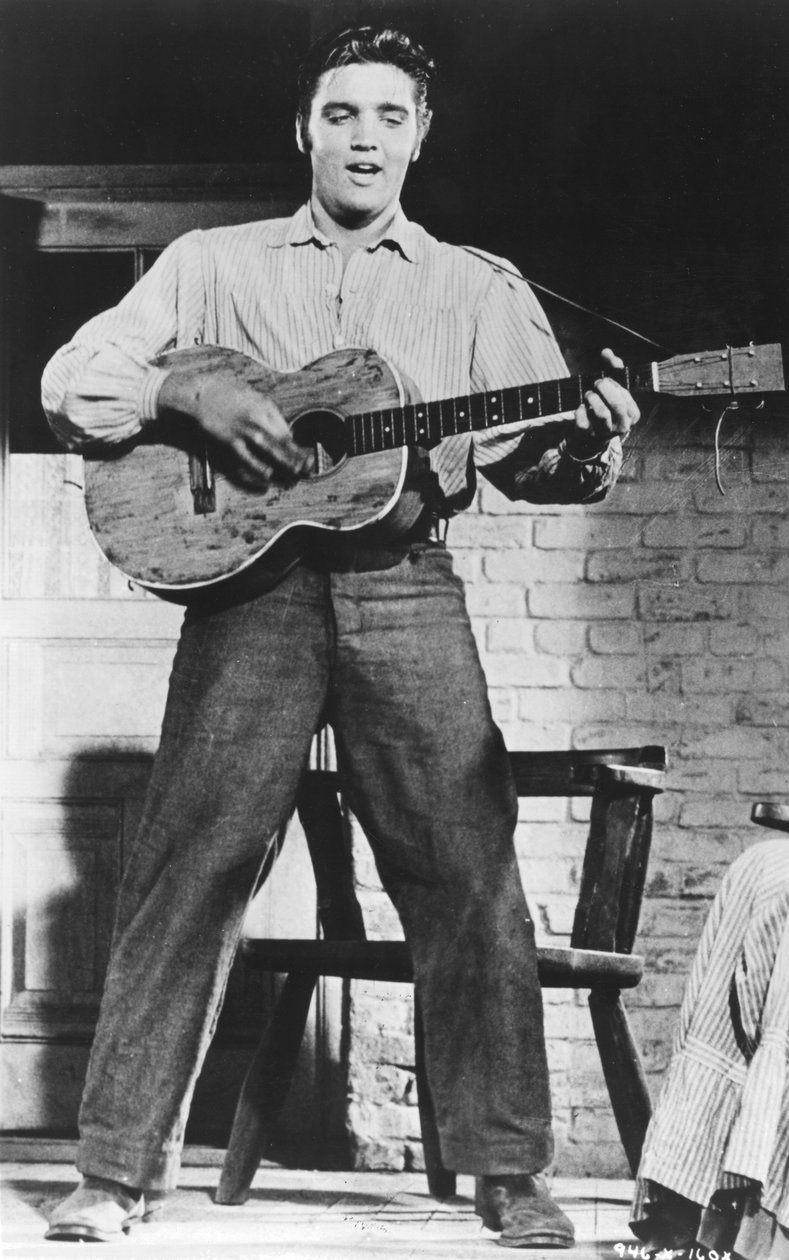 Elvis Presley, amerykański piosenkarz i aktor, lata 50. autorstwa Unbekannt