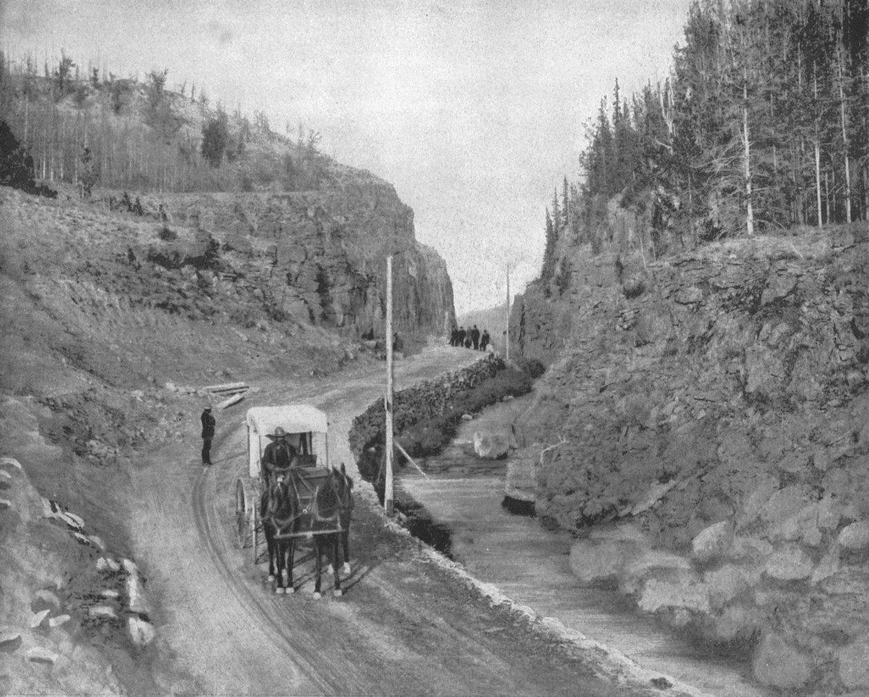 Wejście do parku Yellowstone, USA, ok. 1900. autorstwa Unbekannt