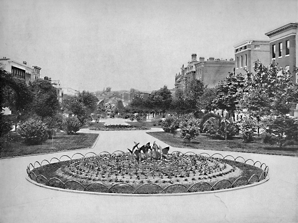 Eutaw Place patrząc na północ, Baltimore, MD, c1897. autorstwa Unbekannt