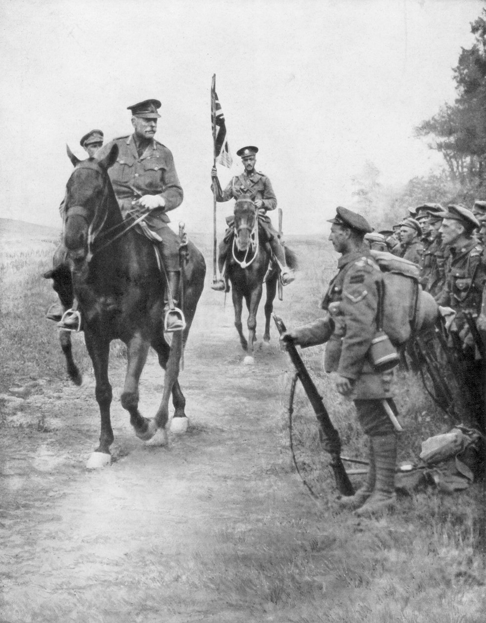 Feldmarszałek Douglas Haig dokonujący przeglądu oddziałów kanadyjskich, Drocourt-Queant, 31 sierpnia 1918, 1926 autorstwa Unbekannt