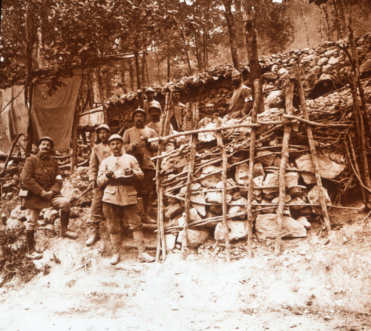 Punkt pierwszej pomocy, Argonne, północna Francja, c1914-c1918 autorstwa Unbekannt