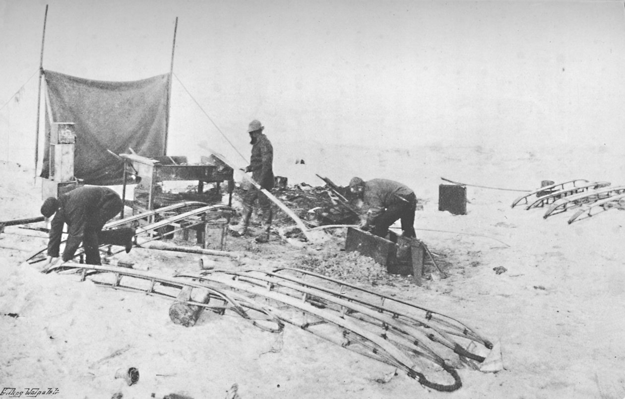 Dopasowywanie sanek z bieżnikami. lipiec 1895, 1897 autorstwa Unbekannt