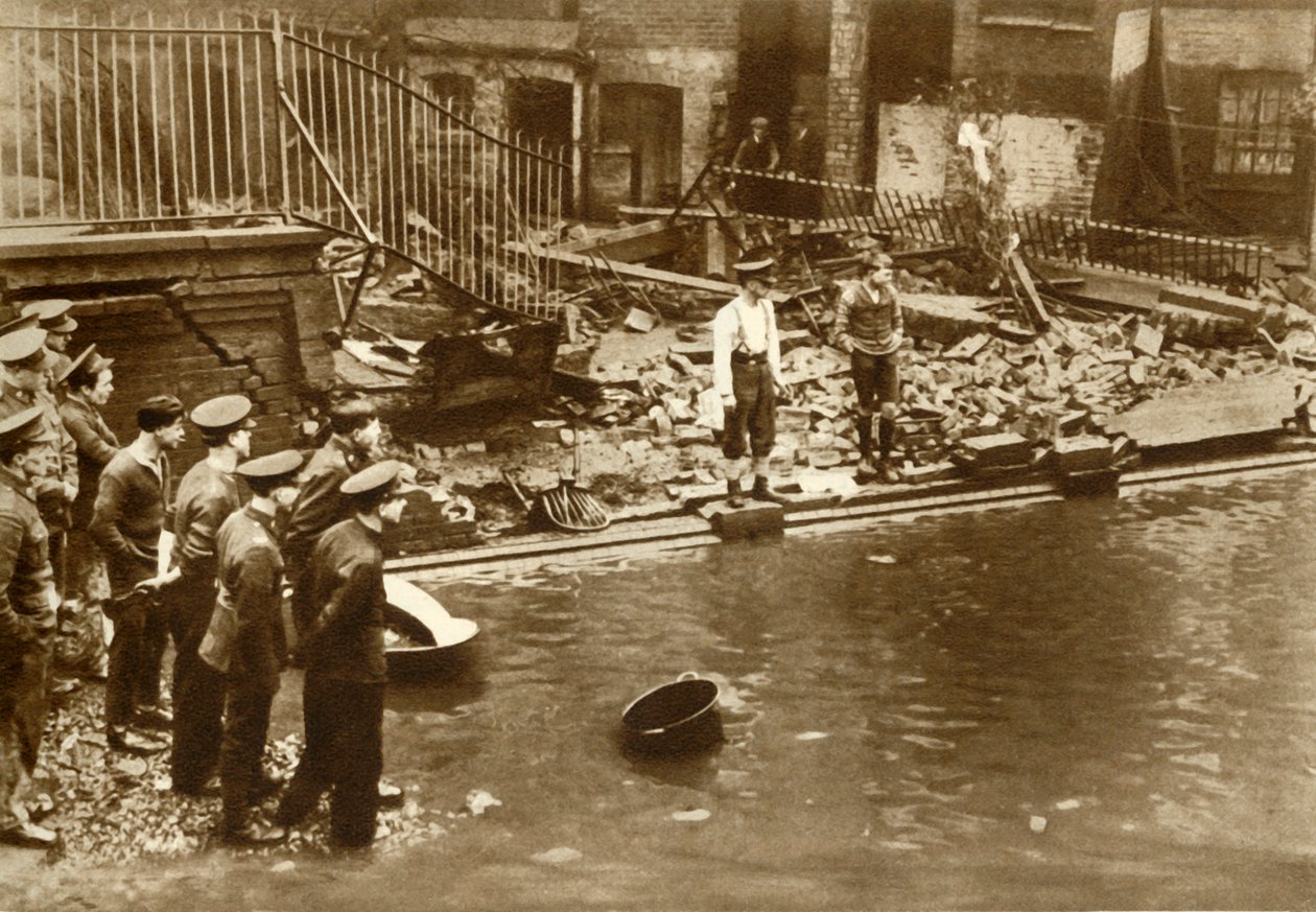 Powódź w Londynie, 1928, 1935. autorstwa Unbekannt
