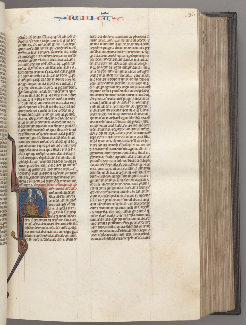 Fol. 86r, Sędziowie, inicjał historyczny R, Juda siedzący z księgą rozmawiającą z Bogiem, 1275-1300. autorstwa Unbekannt