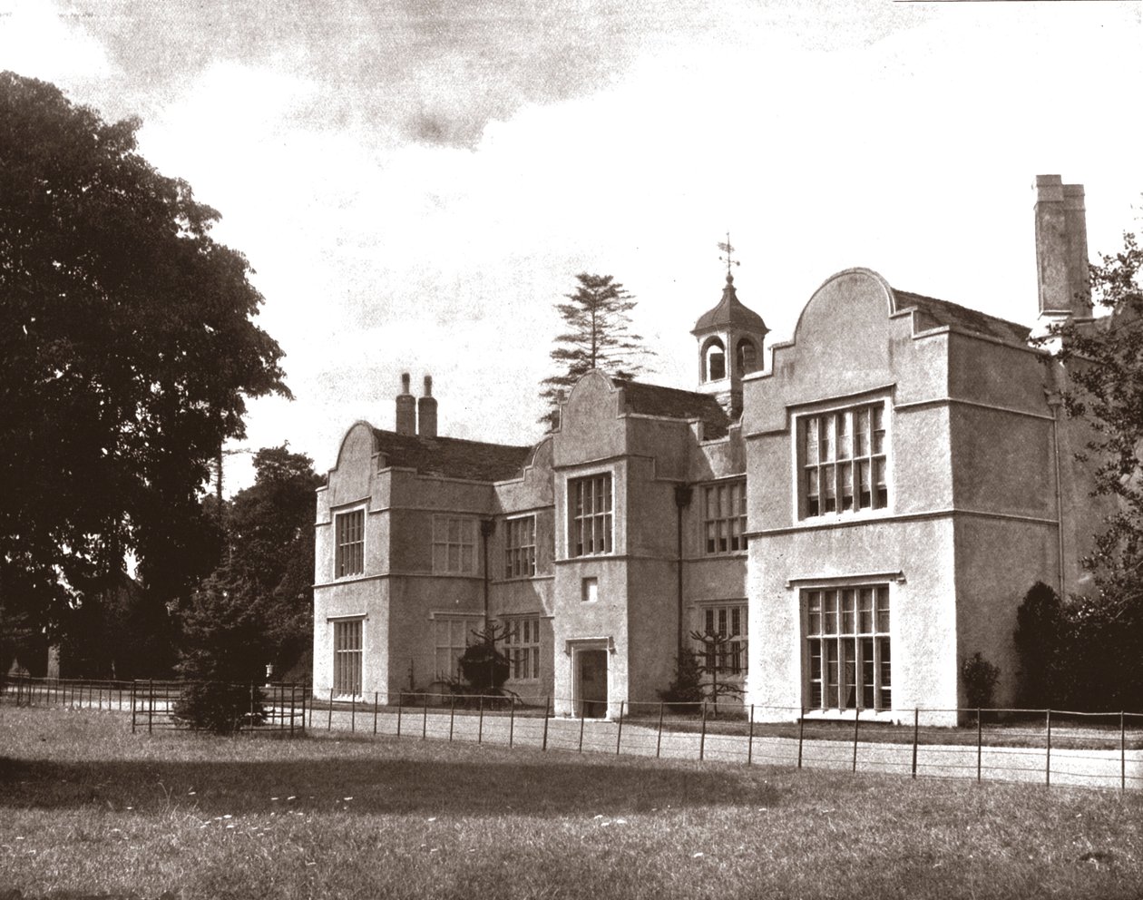 Forde House, Newton Abbot, Devon, 1894. autorstwa Unbekannt